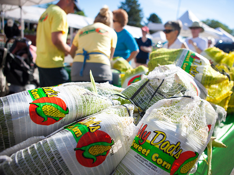farmers market corn farmers market corn